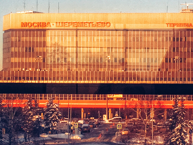 Tömeges elbocsájtást jelentettek be a legnagyobb moszkvai repülőtéren