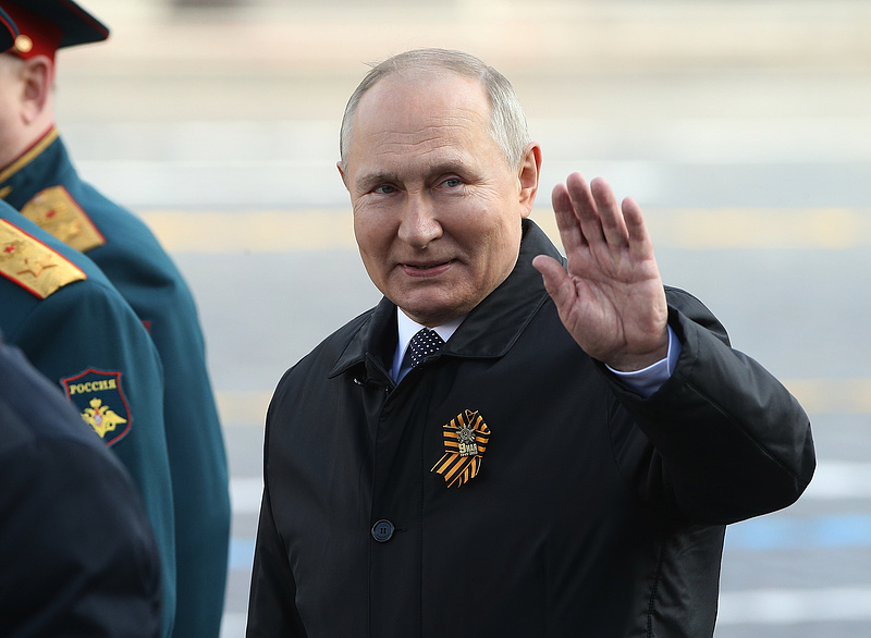 Putyin szerint Kijev nukleáris fegyverek beszerzésére készült
