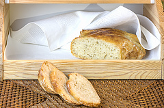 Milyen a jó kenyértartó? Íme, a válasz