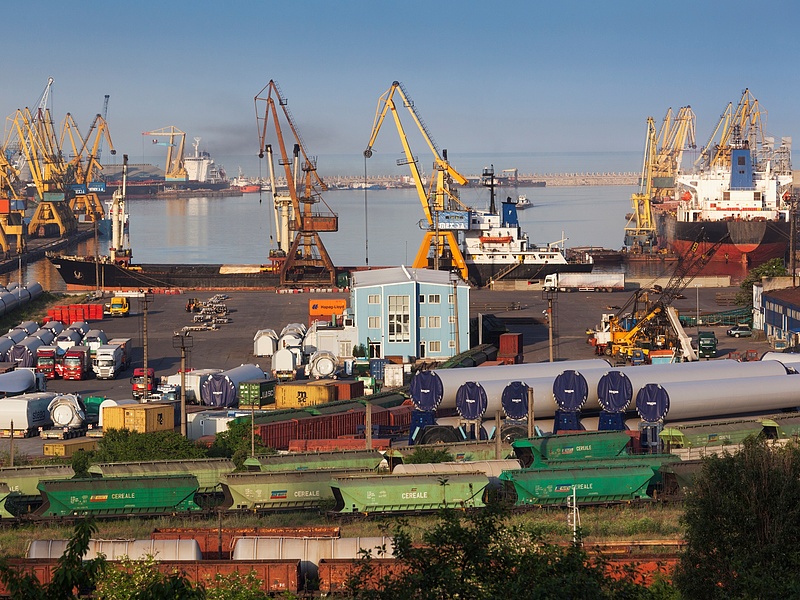 Ukrajna miatt is fejleszti kikötőit Románia