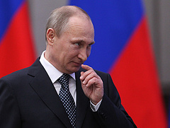 Káosz uralkodik a Kremlben, Putyint orvosok veszik körül