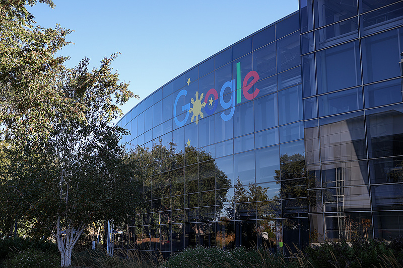 Ismét milliárd euróban mérhető büntetést kaphat a Google