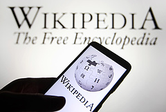 Moszkva még a Wikipédiának is nekiment