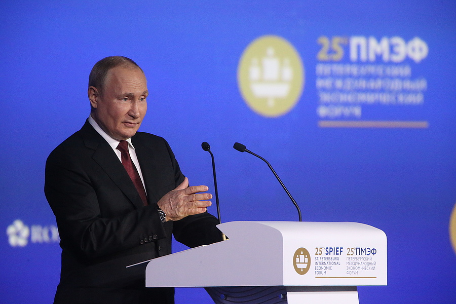 Vlagyimir Putyin orosz elnök, a Szentpétervári Nemzetközi Gazdasági Fórumon