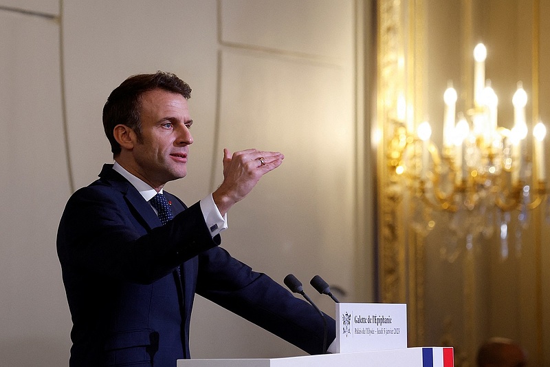 Emmanuel Macron kiborult a túlszámlázó energiaszolgáltatókra