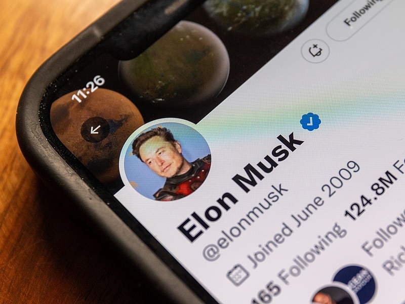 Kicsoda a rejtélyes nő, Ella Irwin, akire Elon Musk rábízta a Twittert?