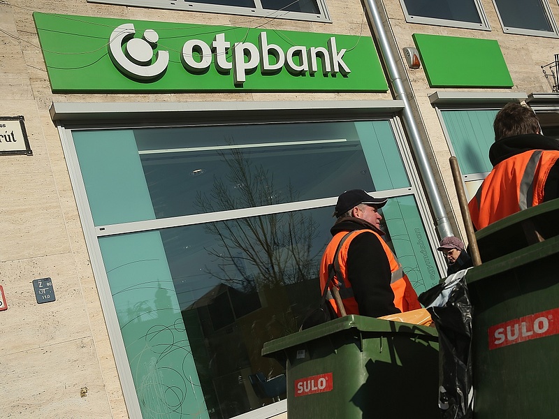 Ismét az OTP Bank nevében támadnak a csalók