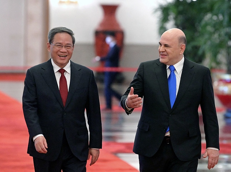 Megérte Kínába látogatni, az orosz miniszterelnök nem „üres kézzel” tért haza 