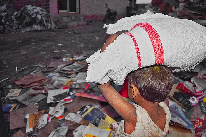 Kizsákmányolt gyermekmunkások: százmillióknak soha nincs gyereknap