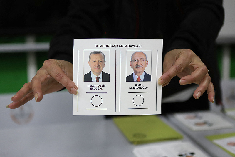 Erdogan, vagy Kilicdaroglu? Bezártak a szavazóhelységek, 21 óráig teljes zárlat