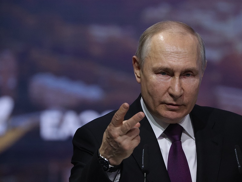 Irgalmatlan lyuk tátong az orosz költségvetésen
