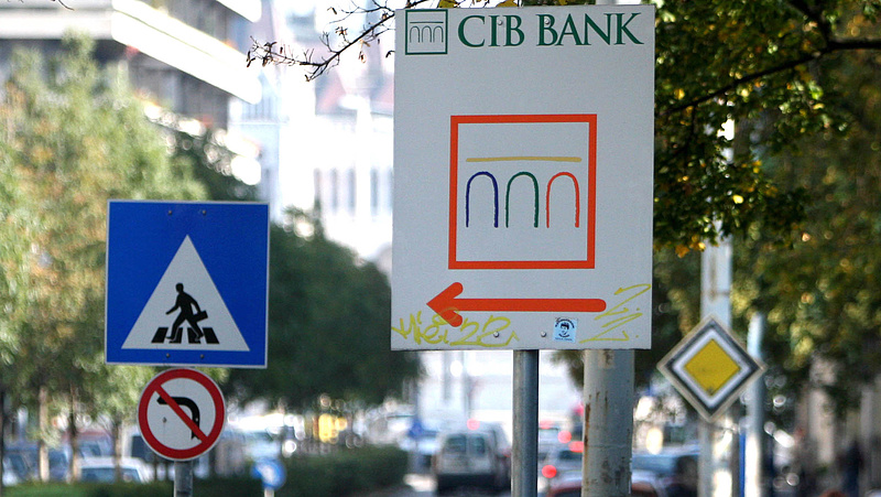 CIB-es hitelkártyások figyelem: pénz járhat vissza a banktól 